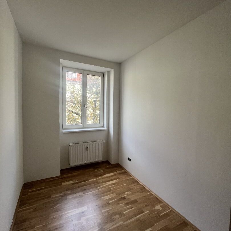 PROVISIONSFREI – Hochwertig ausgestattete 4-Zimmer-Wohnung mit großem Balkon in hipper Lage - Photo 1