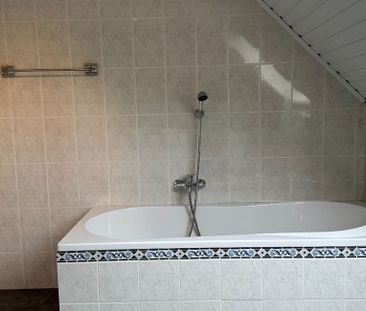 Woning te huur in Wielsbeke voor € 950 met 4 slaapkamers - Photo 5