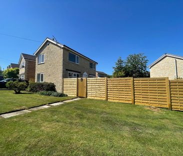 3 bedroom detached house to rent - Photo 5