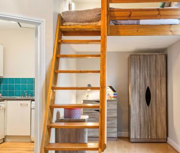 1 bedroom flat to rent - Photo 2