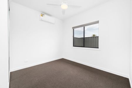 7 Vincira Crescent, Paralowie SA 5108 - House For Rent | Domain - Photo 4