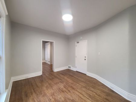 For Lease - 1450 Dundas Street Unit# Main, Toronto, Ontario - Photo 5