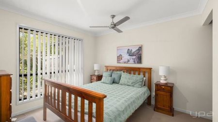 Leafy & Relaxed Living in a Quiet Pimpama Pocket - Photo 3