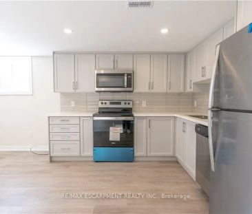 749 Upper Ottawa Street #2 - Photo 6