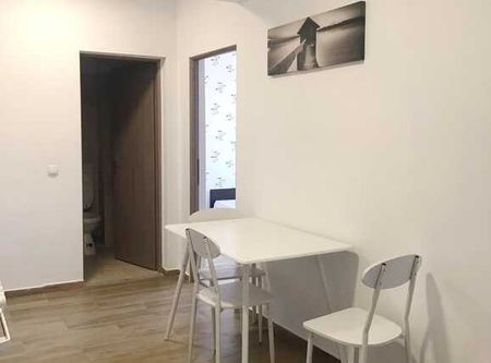 2 camere semidecomandate, 50mp, balcon deschis, parcare, zona Buna Ziua - Photo 4