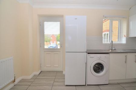 1 bedroom terraced house to rent - Photo 4
