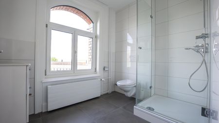 1.5 Zimmer - Photo 2