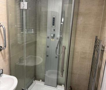 Balfour Road, Ilford, IG1 - Photo 4