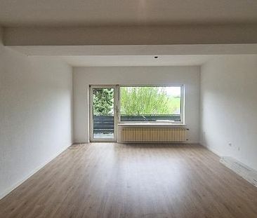 Sanierte 3-Zimmer-Wohnung in Ortsrandlage *Balkon *Carport - Foto 1