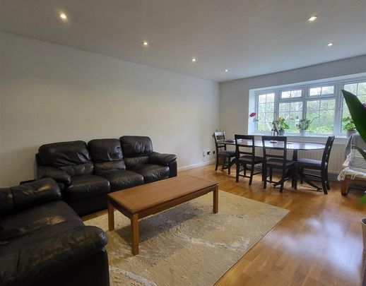 Crofton Way - Photo 1