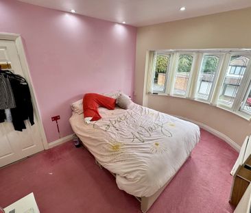 Rosemary Crescent - Photo 2