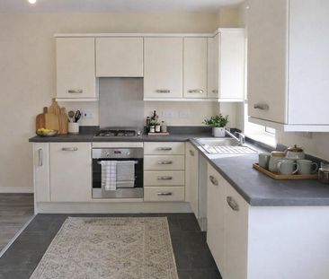 2 BED Flat To rent - Photo 3