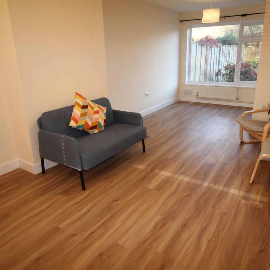 Weston-Super-Mare - Photo 1