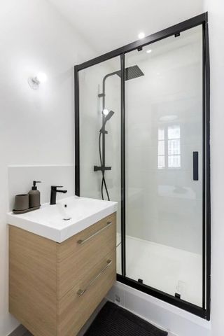 Location Appartement 2 pièces 28m² MARSEILLE 6ème - Photo 3