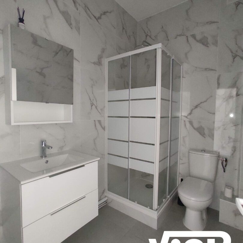 GRAND STUDIO DE 33m² - HYPER CENTRE VILLE - LIMOGES - Photo 1