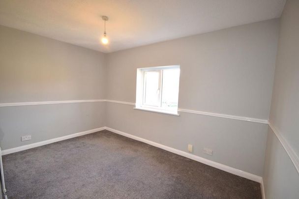 2 bedroom semi-detached house to rent - Photo 1