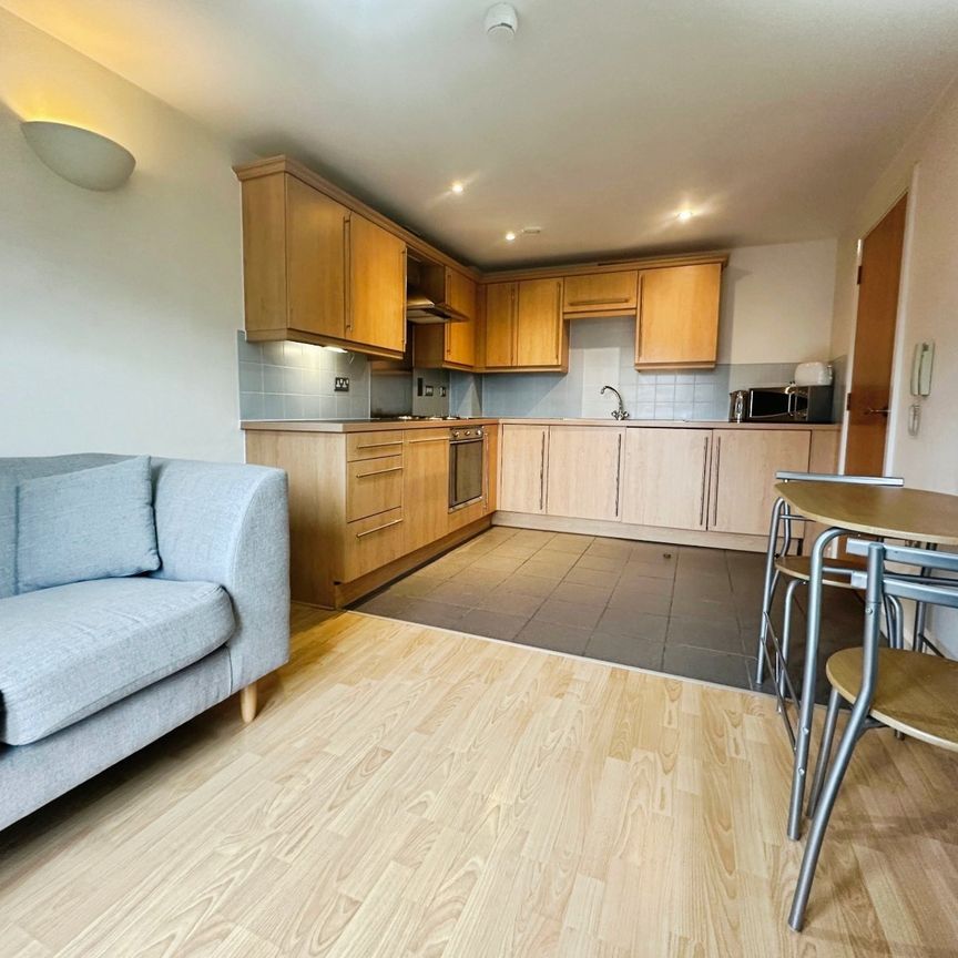 1 bedroom apartment to rent - Photo 1