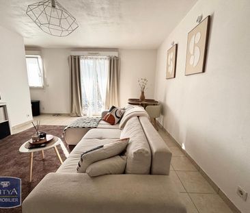 Location Appartement 2 pièces 47m² QUIEVRECHAIN 59920 - Photo 2