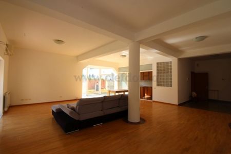 7 room House / Villa for rent, Iancu Nicolae area - Fotografie 3