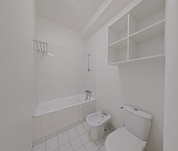 APPARTEMENT T2 A LOUER - PARIS 15EME ARRONDISSEMENT - 47.58 m - 1 5... - Photo 6