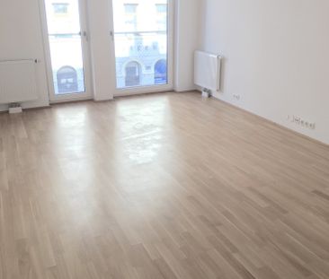 Helle 2,5 Zimmer Wohnung mit Grünblick! - Photo 2