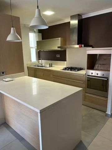 Calle Francisco Moreno Usedo, Valencia, Valencian Community 46018 - Photo 5