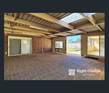 Ideal Location - Photo 5