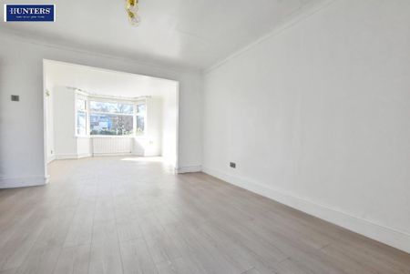 3 bedroom semi-detached house to rent - Photo 3