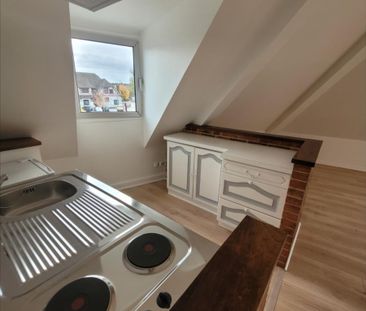 PONT DE L ARCHE- T2 refait à neuf Centre Ville - Photo 3