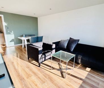 2 Bed Flat, Stobcross St, G3 - Photo 1