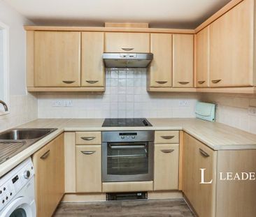 1 bedroom flat to rent - Photo 4