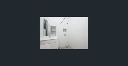 Low-Maintenance Living in a Handy Location - Rosslea! - Photo 5