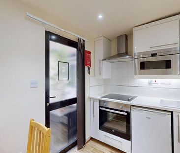 Studio to rent - Photo 4