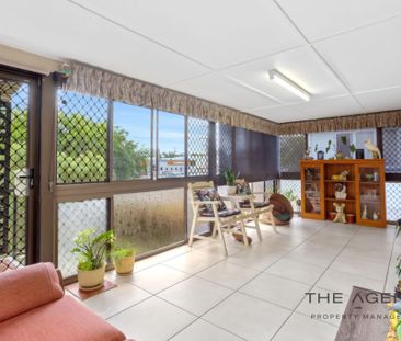 Bright, Spacious and Conveniently Located! - Photo 4