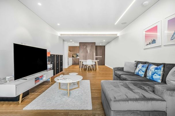 1 bedroom Flat to rent in 37 Rathbone Square, Rathbone Place, London, W1T - Photo 1