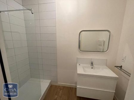 Location Appartement 2 pièces 37m² CLERMONT FERRAND 63000 - Photo 4