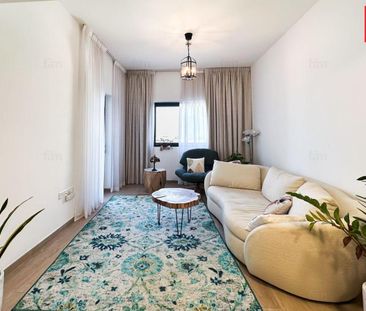 Upgraded | Furnished | High Floor | Ready To Move - Photo 6