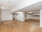 3 Bedroom flat to rent in Roehampton House, Roehampton, SW15 - Photo 2