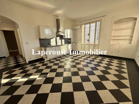 Location Appartement 3 pièces 66m² NICE 06000 - Photo 4