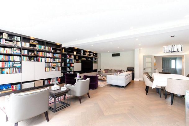 5 bedroom detached house to rent - Photo 1