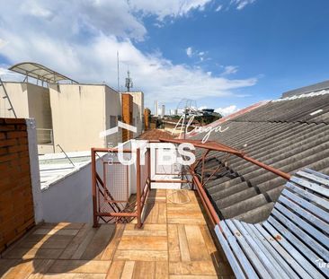 Casa para alugar no Setor Sul. Possui 2 quartos amplos com armários - Photo 6