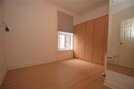 1 bed ground floor flat to rent in Blenheim Terrace (Flat ), Scarborough, YO12 - Photo 3