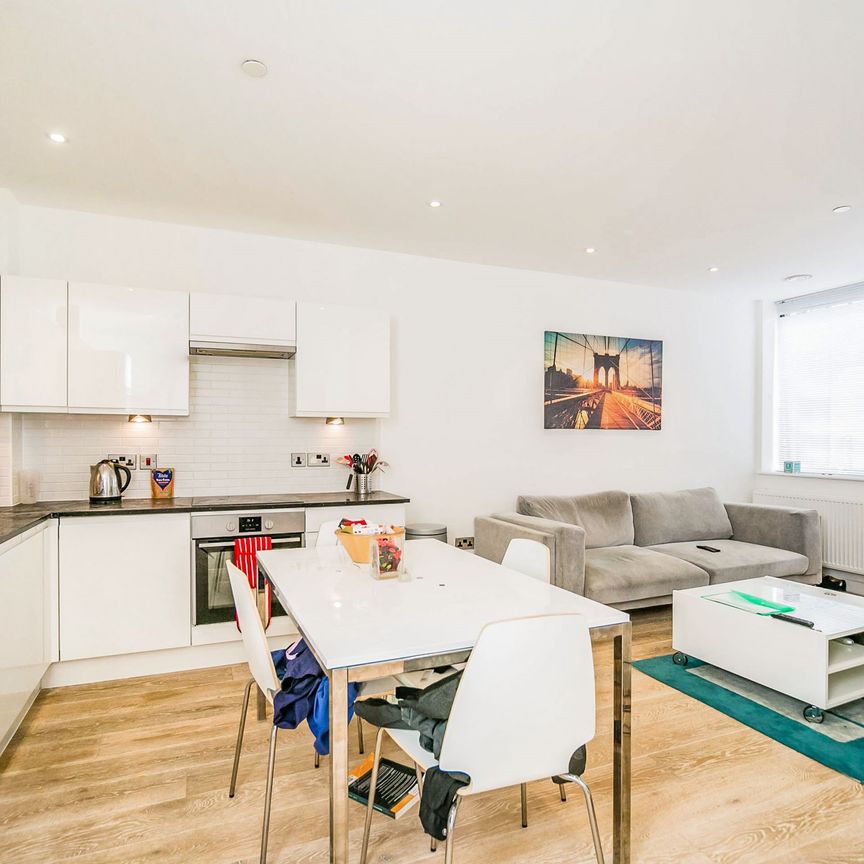 1 bedroom apartment to rent - Photo 1