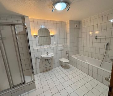 Große 3 Zimmerwohnung im 2.Obergeschoß in zentraler Lage von Wilhel... - Foto 1