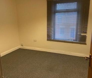 43 Ainsworth Street, BT133EH, Belfast - Photo 3