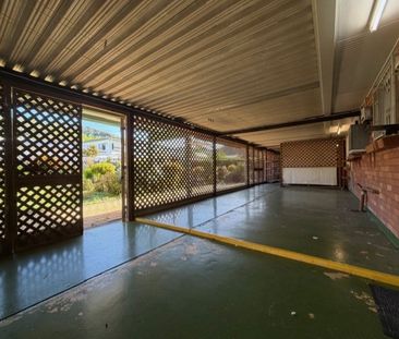 30 Lister Crescent, Wulguru QLD 4811 - House For Rent | Domain - Photo 3