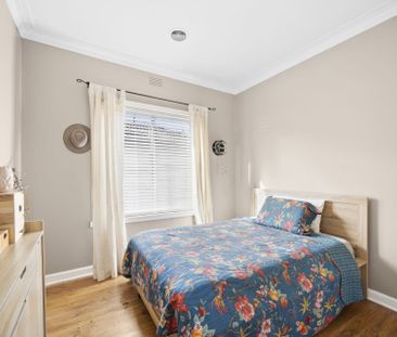 7 Kelvin Avenue, Sebastopol - Photo 4