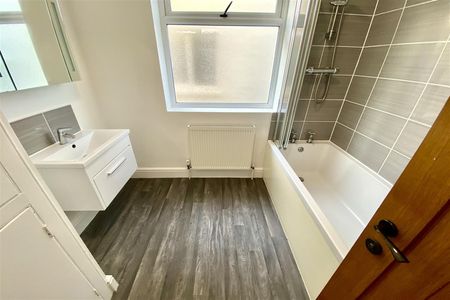 Bath Road, Worthing - Photo 5