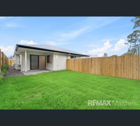 1/37 Kestrel Road, Park Ridge, Qld 4125 - Photo 3