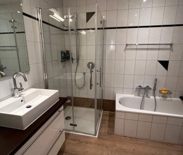 * LBS Rheine Marlies Brinker * tolle Dachgeschosswohnung über 2 Ebenen - Foto 2